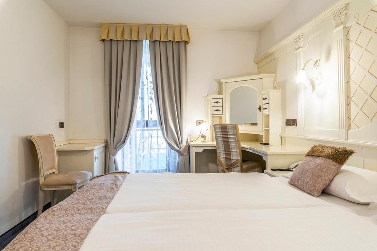 Hotel Arcangelo 3 Stelle Superior Pellizzano Exterior photo